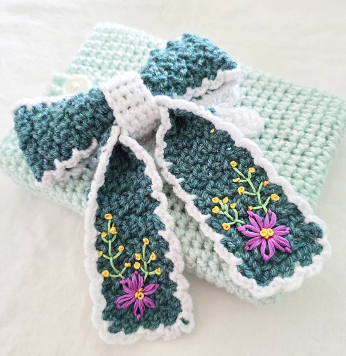 flora-crochet-hair-bow