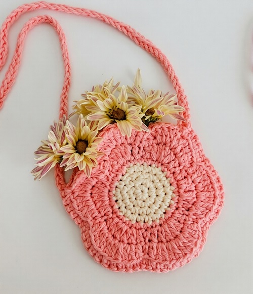 may-day-purse-free-crochet-pattern