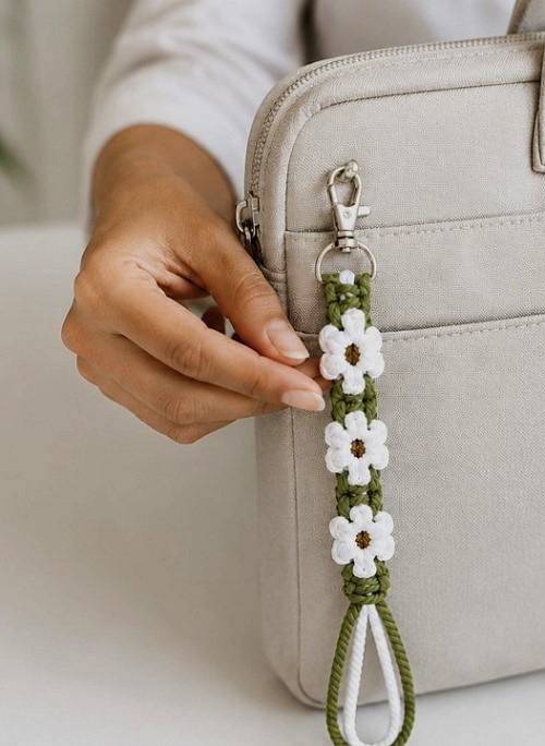 Trending Macrame Keychain