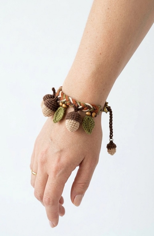 Crochet Fall Bracelet