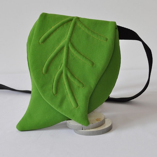 crochet leaf bag