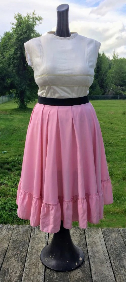 Tablecloth Refashion Free Sewing Patterns 4