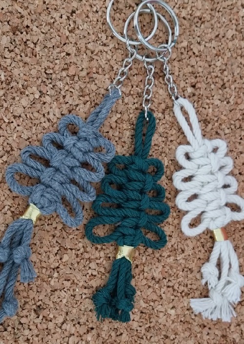 Ten Minutes Christmas Free Macrame Patterns 2