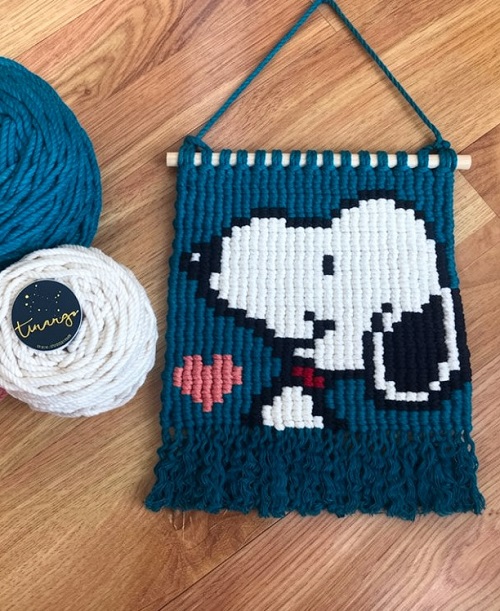 Macrame Snoopy wall hanging