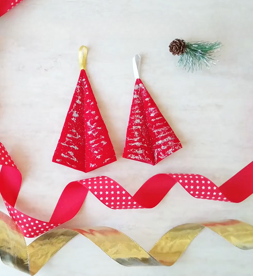 Sparkly DIY Christmas Tree Ornament